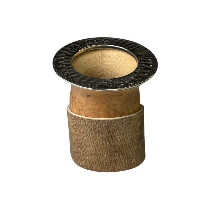 Mate Criollo De Calabaza Con Virola De Alpaca Cincelada y Base De Cuero