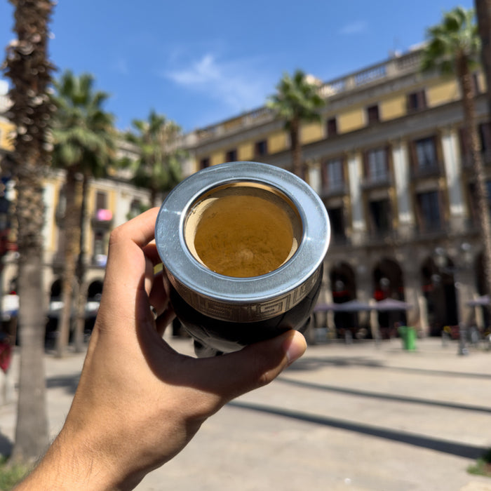 Mate Imperial De Calabaza Con Cuero Labrado y Virola De Alpaca