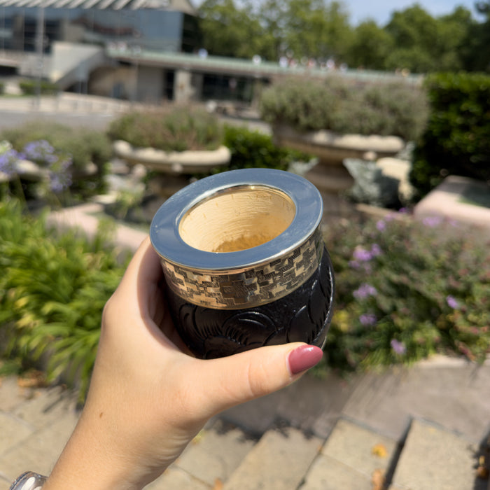 Mate Imperial Roma Con Cuero Labrado Base Y Virola De Alpaca